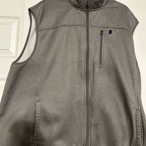 Izod Men's Gray Vest
